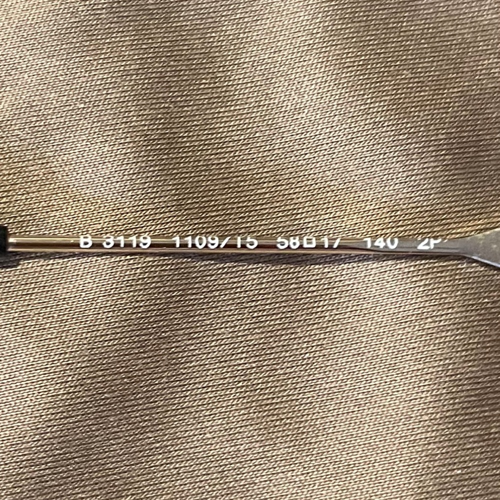 Burberry sunglasses - Picture 9 of 14